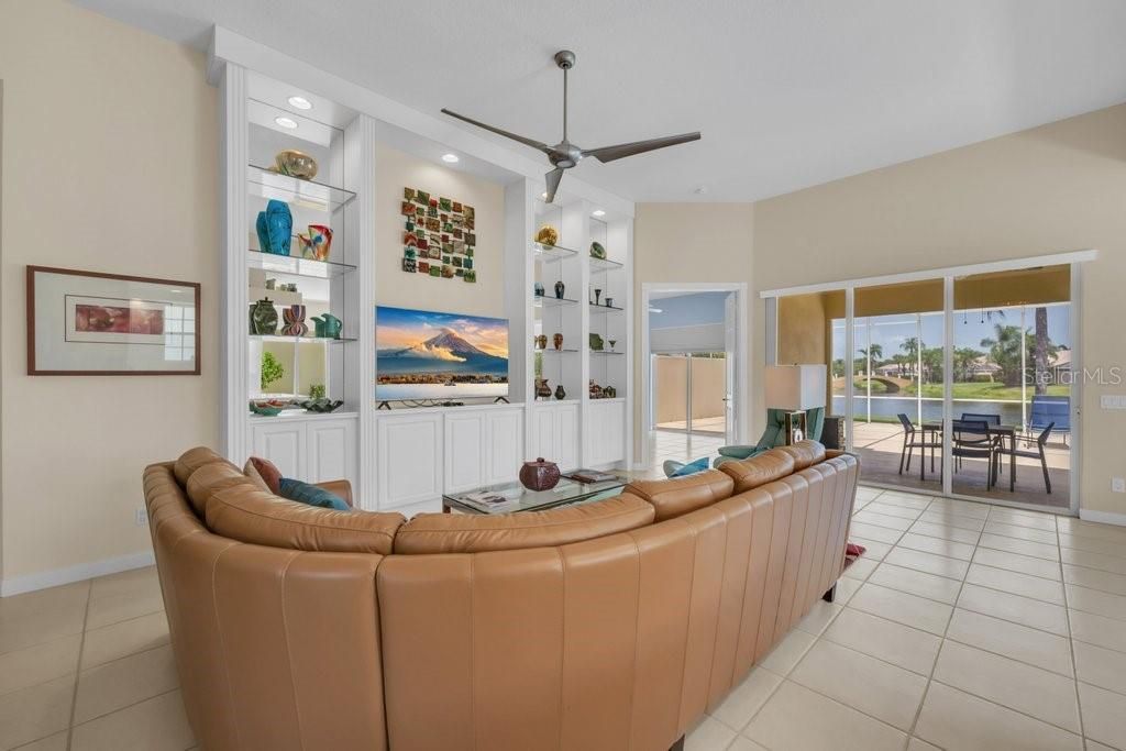 For Sale: $635,000 (3 beds, 2 baths, 2008 Square Feet)