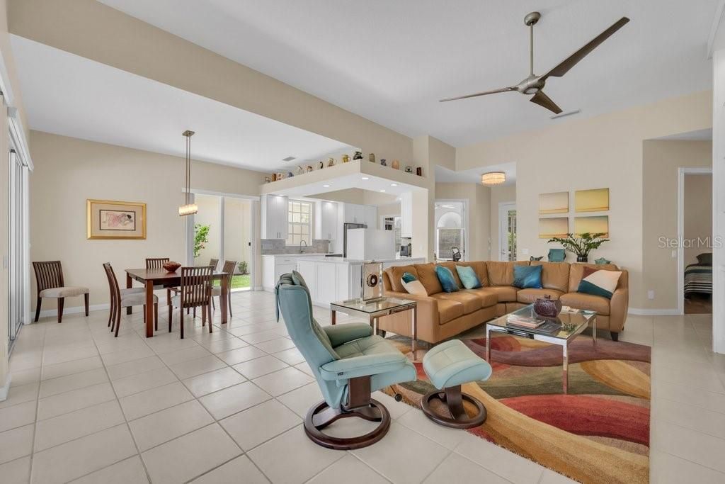 For Sale: $635,000 (3 beds, 2 baths, 2008 Square Feet)