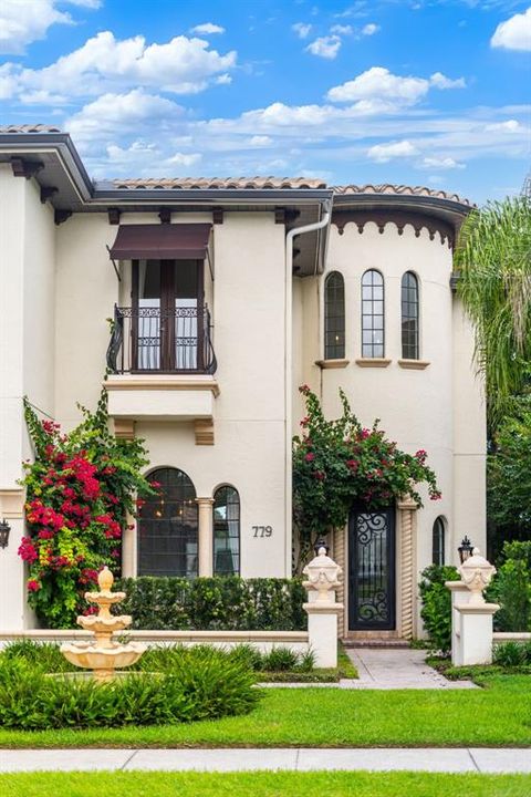 For Sale: $1,549,000 (4 beds, 4 baths, 4094 Square Feet)