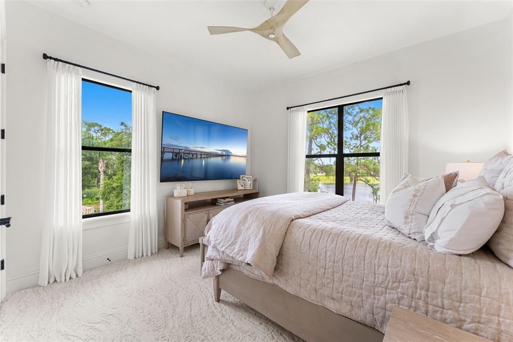 For Sale: $1,549,000 (4 beds, 4 baths, 4094 Square Feet)