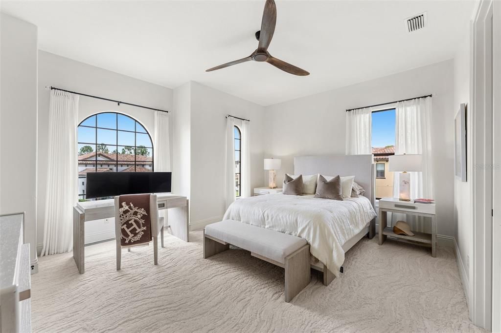 For Sale: $1,549,000 (4 beds, 4 baths, 4094 Square Feet)