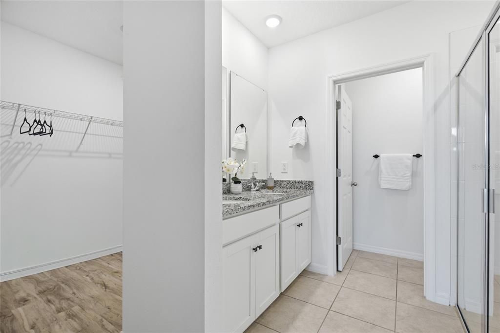 En Venta: $294,900 (3 camas, 2 baños, 1269 Pies cuadrados)