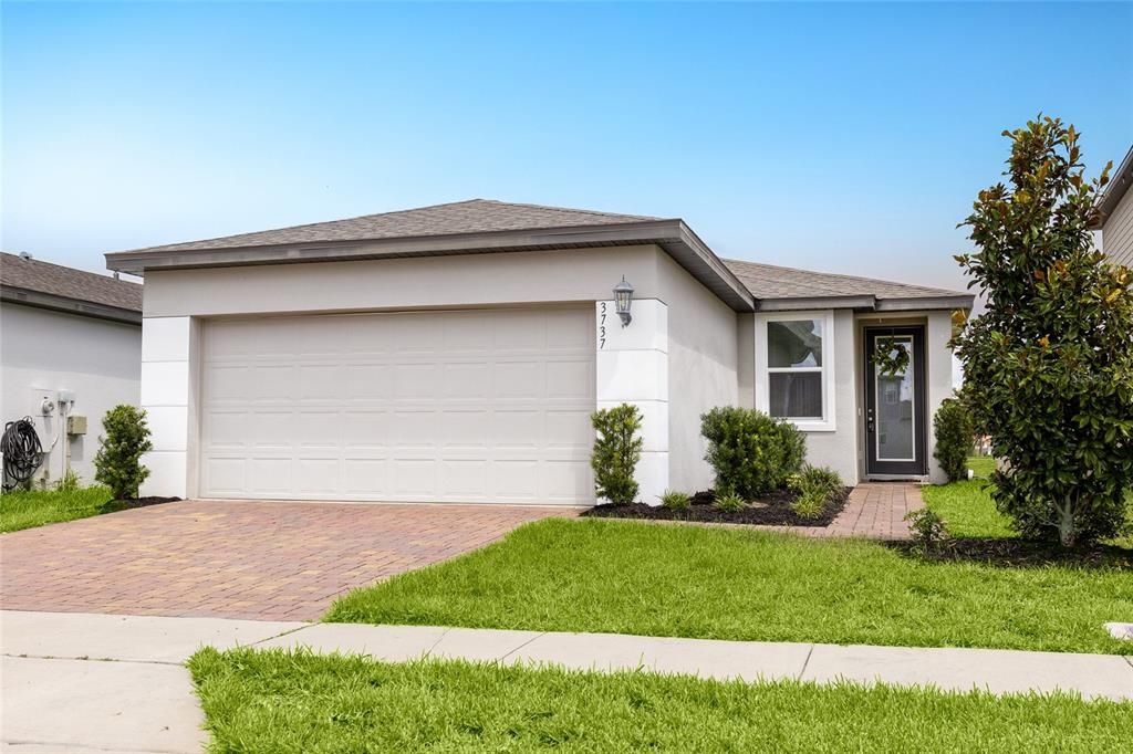 En Venta: $294,900 (3 camas, 2 baños, 1269 Pies cuadrados)