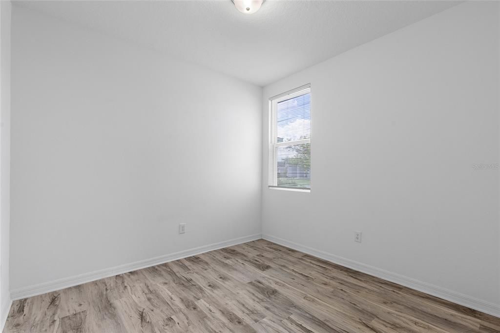 En Venta: $294,900 (3 camas, 2 baños, 1269 Pies cuadrados)