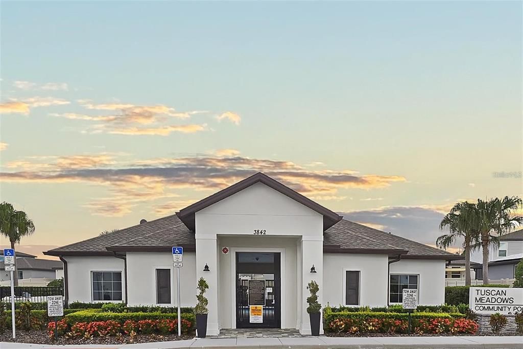En Venta: $294,900 (3 camas, 2 baños, 1269 Pies cuadrados)
