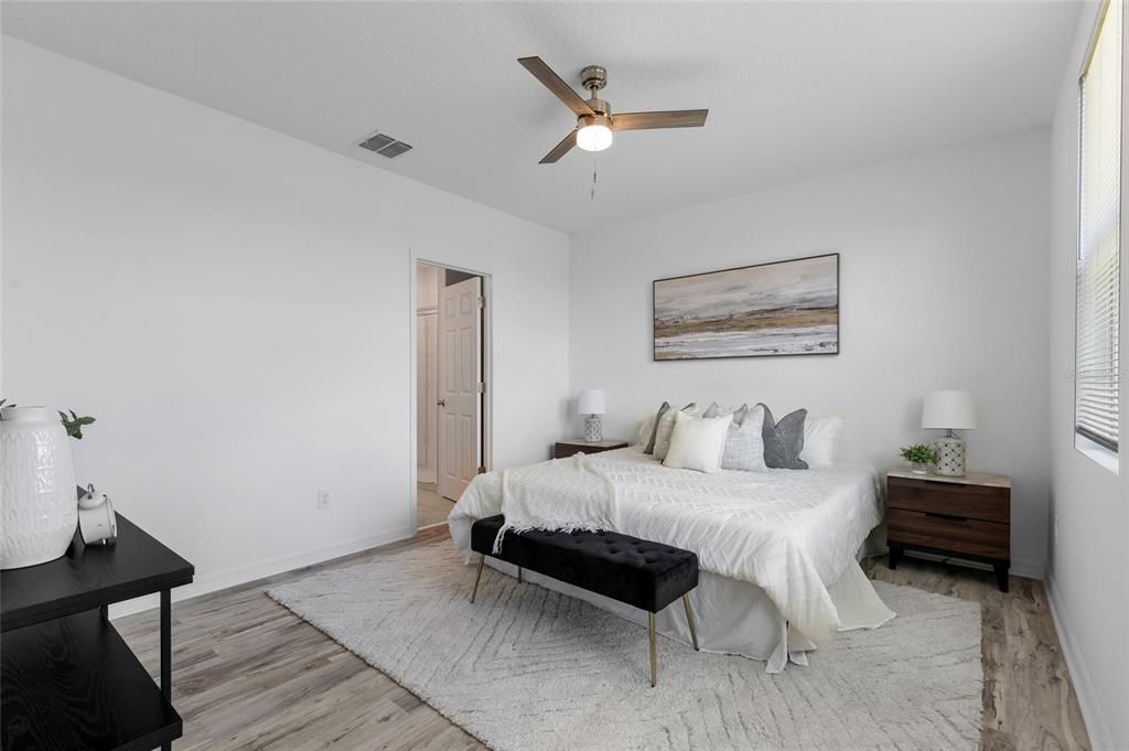 En Venta: $294,900 (3 camas, 2 baños, 1269 Pies cuadrados)