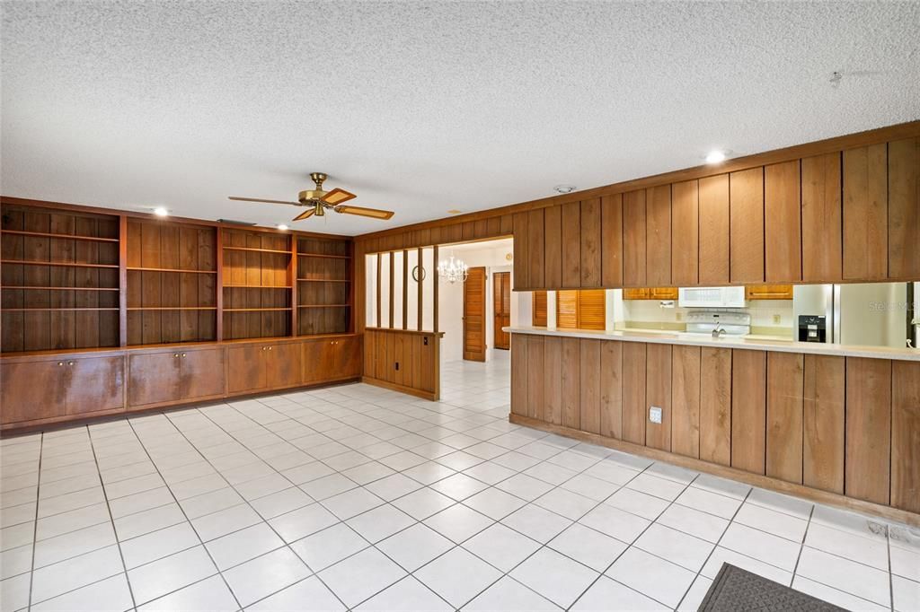 En Venta: $425,000 (3 camas, 2 baños, 1595 Pies cuadrados)