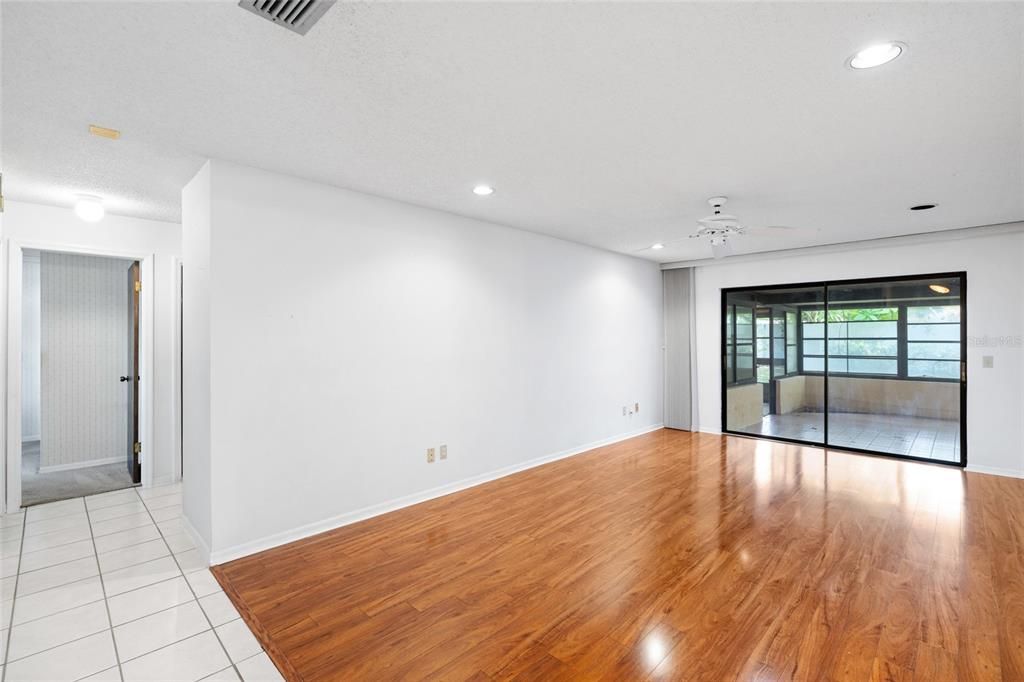 En Venta: $425,000 (3 camas, 2 baños, 1595 Pies cuadrados)