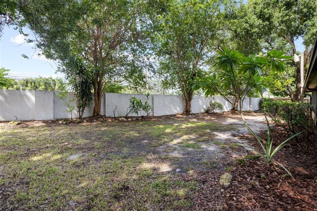 En Venta: $425,000 (3 camas, 2 baños, 1595 Pies cuadrados)