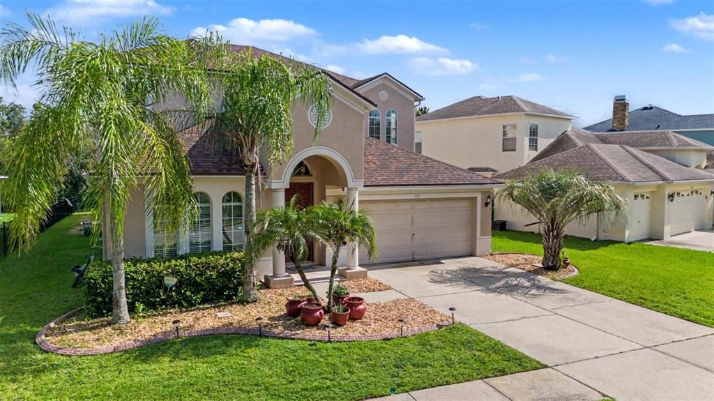 For Sale: $515,000 (5 beds, 3 baths, 3073 Square Feet)
