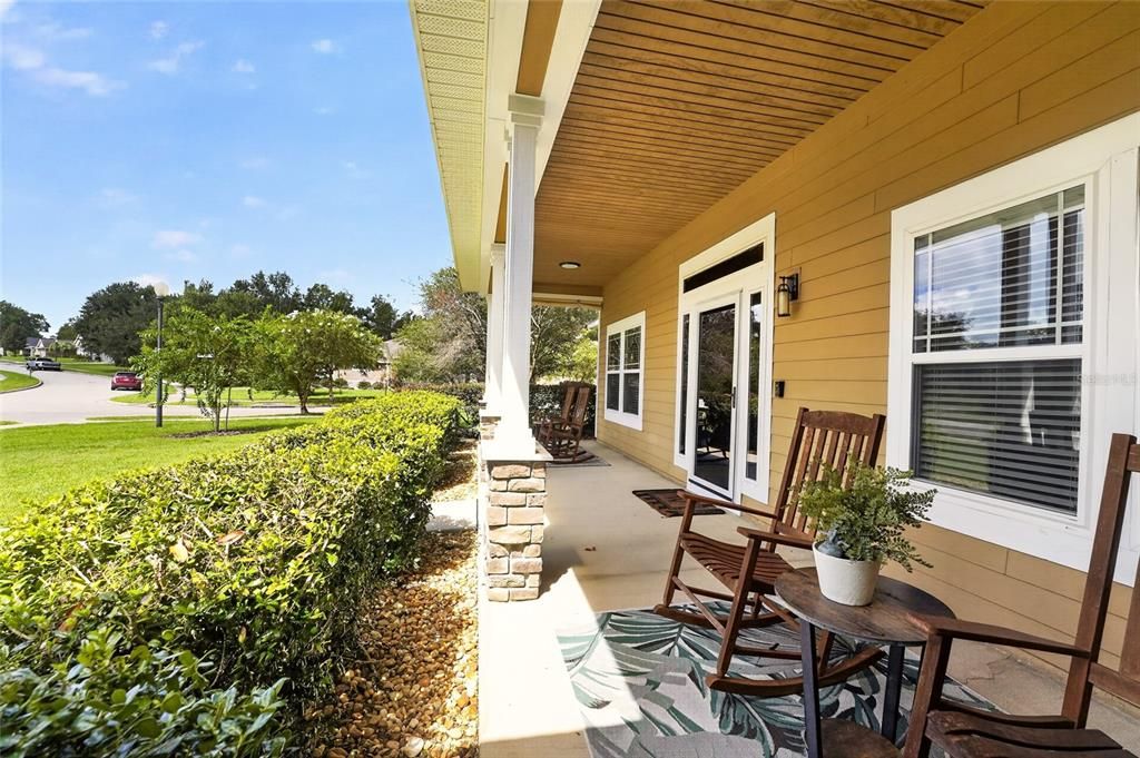 For Sale: $459,900 (3 beds, 2 baths, 2174 Square Feet)