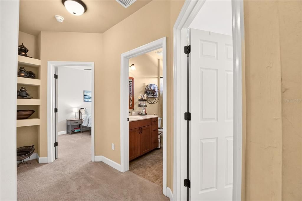 For Sale: $459,900 (3 beds, 2 baths, 2174 Square Feet)