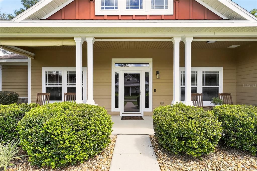 For Sale: $459,900 (3 beds, 2 baths, 2174 Square Feet)