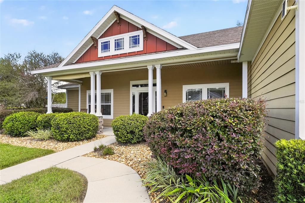 For Sale: $459,900 (3 beds, 2 baths, 2174 Square Feet)