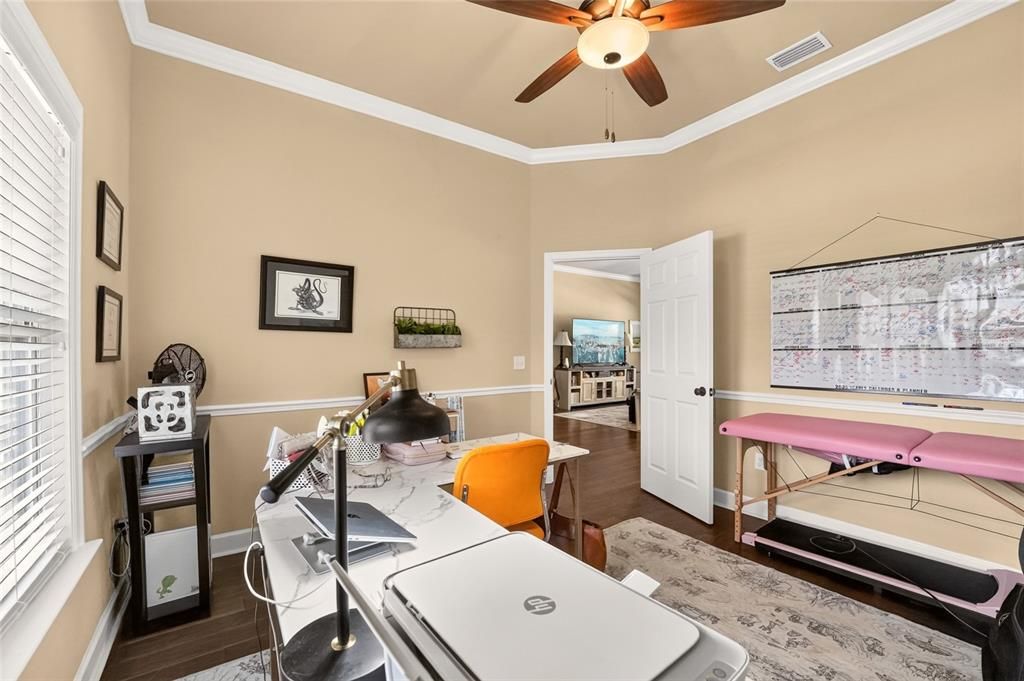 For Sale: $459,900 (3 beds, 2 baths, 2174 Square Feet)