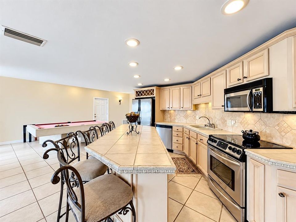 En Venta: $3,250,000 (4 camas, 4 baños, 5995 Pies cuadrados)