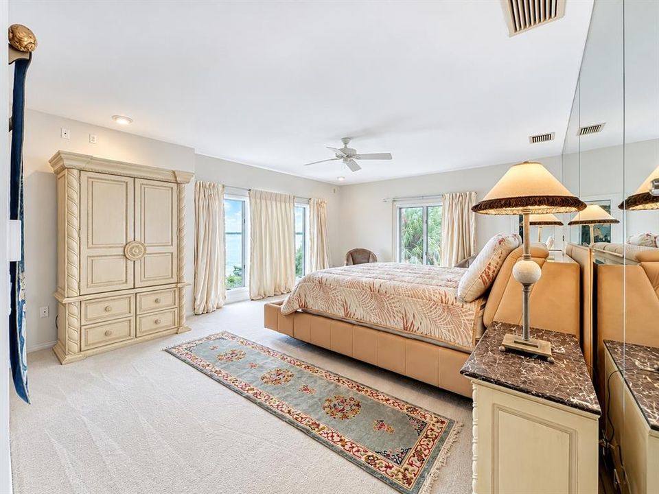 En Venta: $3,250,000 (4 camas, 4 baños, 5995 Pies cuadrados)