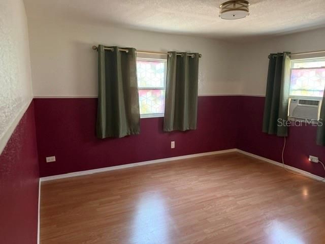 En Venta: $224,000 (3 camas, 3 baños, 1344 Pies cuadrados)