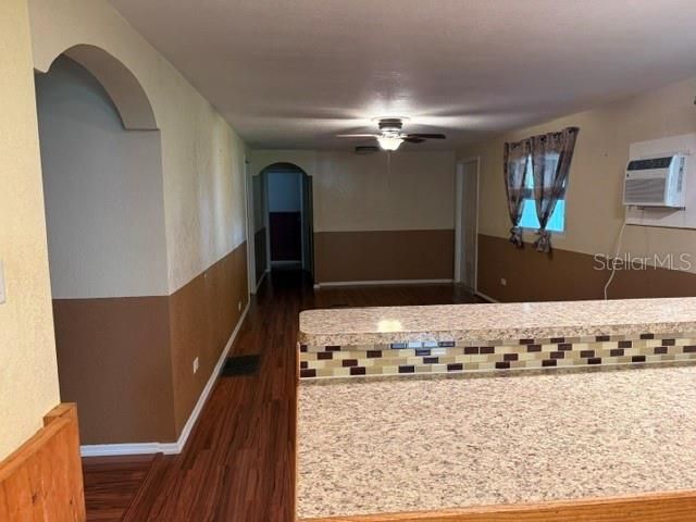 En Venta: $224,000 (3 camas, 3 baños, 1344 Pies cuadrados)