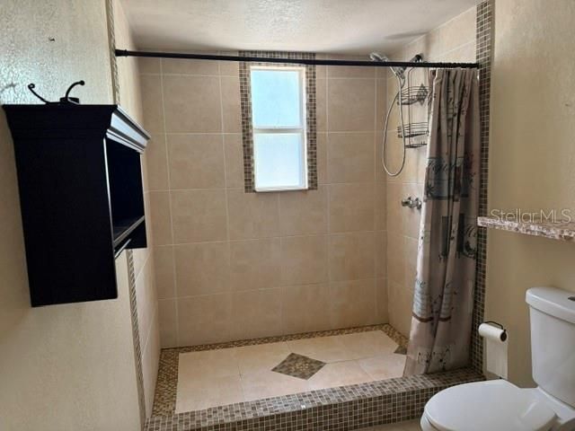 En Venta: $224,000 (3 camas, 3 baños, 1344 Pies cuadrados)
