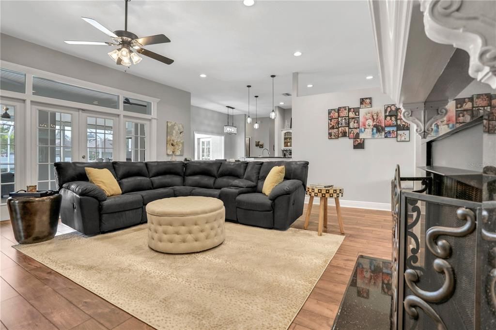 For Sale: $765,000 (3 beds, 2 baths, 2678 Square Feet)