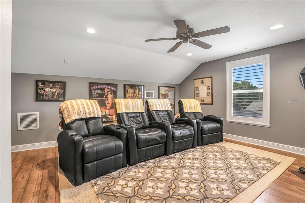 For Sale: $765,000 (3 beds, 2 baths, 2678 Square Feet)