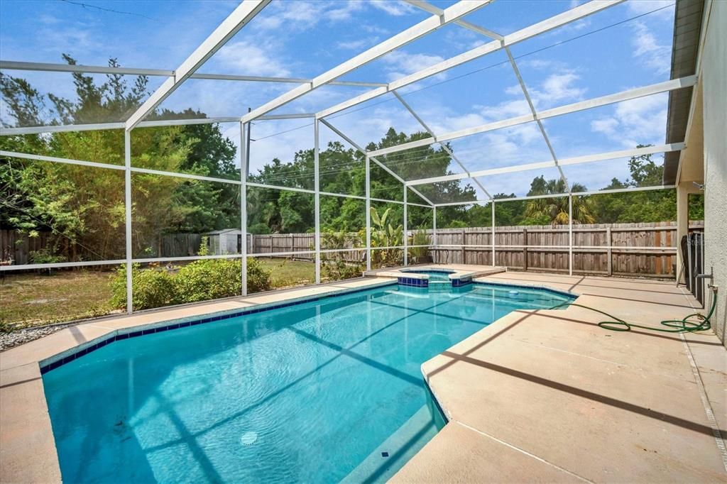 For Rent: $3,150 (4 beds, 2 baths, 2074 Square Feet)