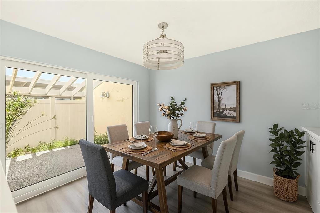 For Rent: $2,200 (2 beds, 2 baths, 1040 Square Feet)