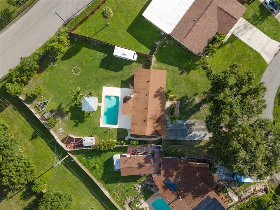 На продажу: $439,900 (3 спален, 2 ванн, 1836 Квадратных фут)