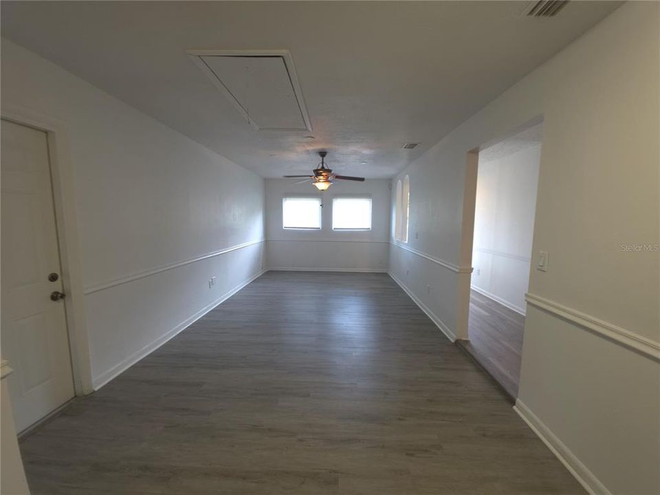 For Rent: $1,950 (3 beds, 2 baths, 1476 Square Feet)