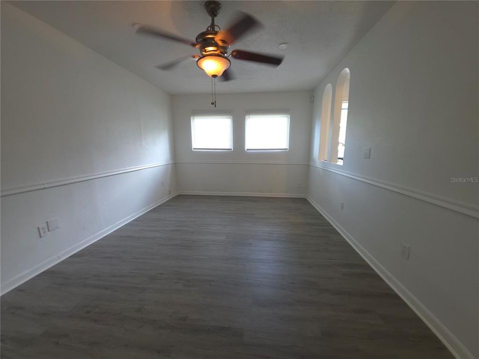 For Rent: $1,950 (3 beds, 2 baths, 1476 Square Feet)