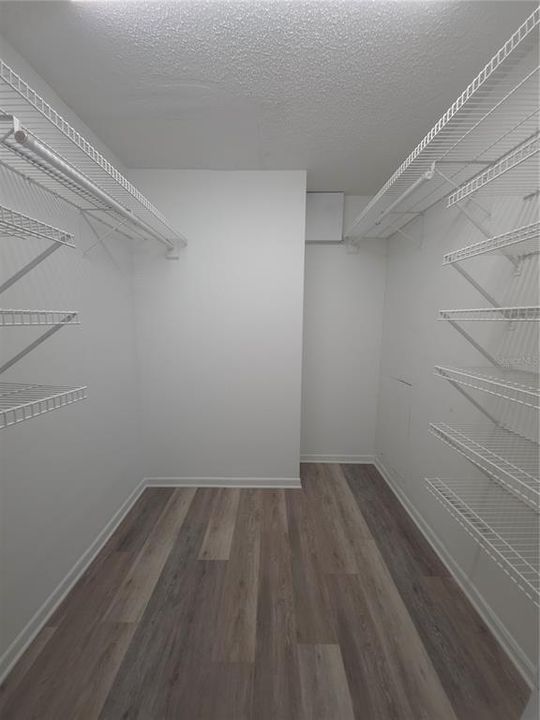 For Rent: $1,950 (3 beds, 2 baths, 1476 Square Feet)