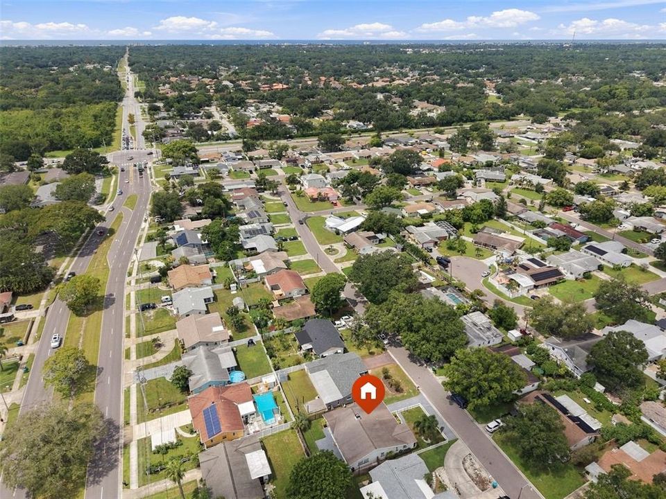 For Sale: $535,000 (4 beds, 2 baths, 1944 Square Feet)