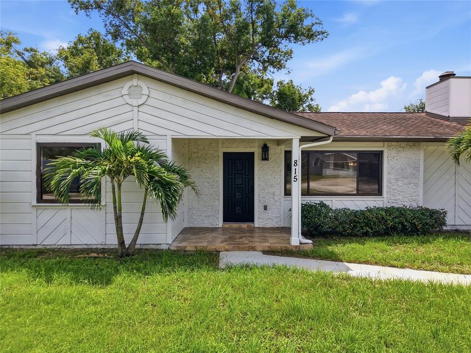 For Sale: $399,900 (3 beds, 2 baths, 1670 Square Feet)