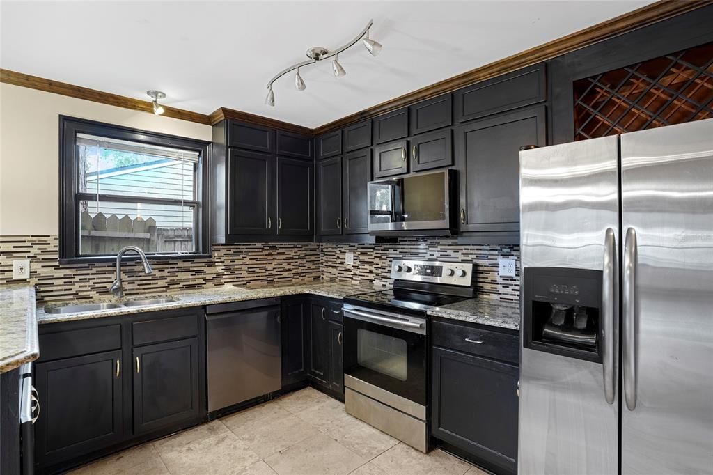 En Venta: $225,000 (2 camas, 2 baños, 1083 Pies cuadrados)