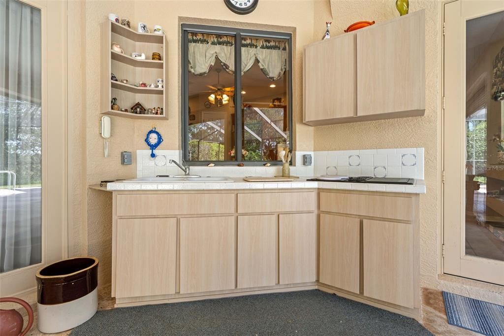 En Venta: $1,100,000 (3 camas, 4 baños, 3098 Pies cuadrados)