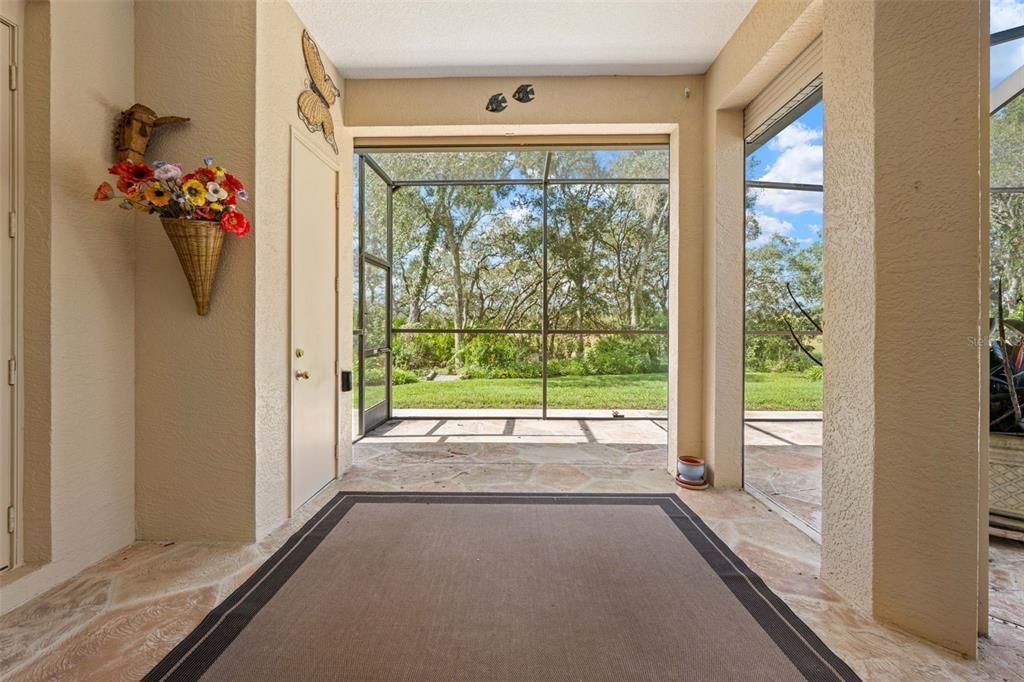 En Venta: $1,100,000 (3 camas, 4 baños, 3098 Pies cuadrados)