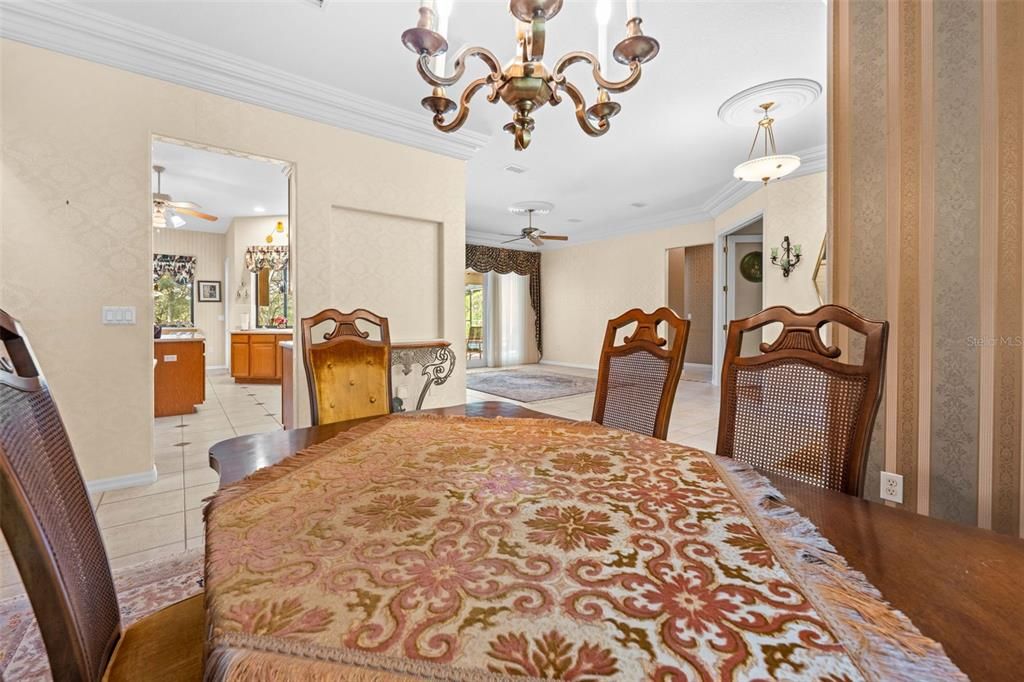 En Venta: $1,100,000 (3 camas, 4 baños, 3098 Pies cuadrados)