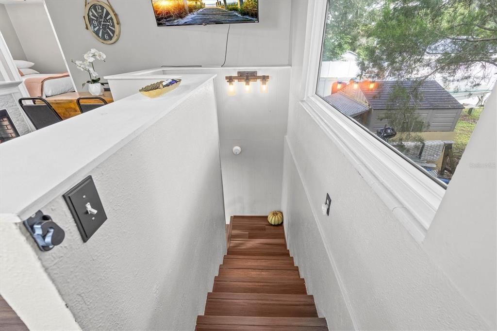 For Sale: $350,000 (3 beds, 2 baths, 1248 Square Feet)