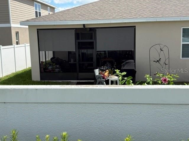 En Venta: $345,000 (4 camas, 2 baños, 1991 Pies cuadrados)