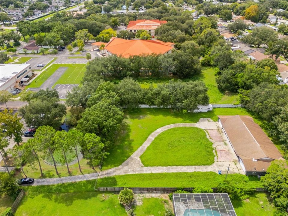 For Sale: $699,990 (3 beds, 2 baths, 2980 Square Feet)