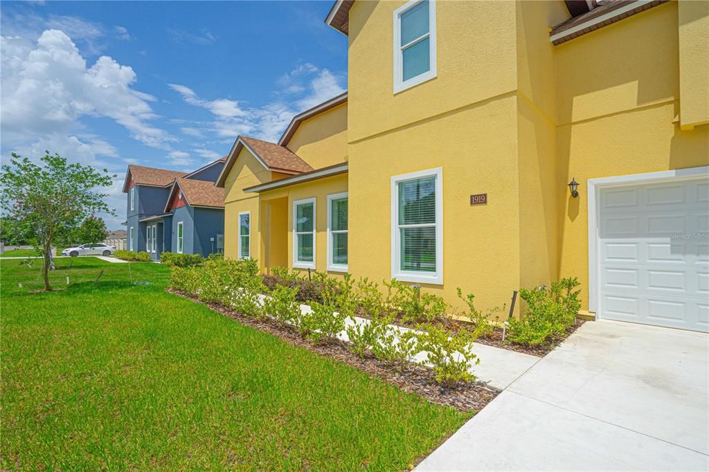 For Sale: $619,000 (5 beds, 4 baths, 3272 Square Feet)