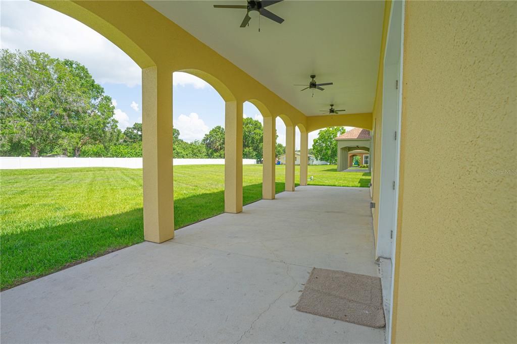 For Sale: $619,000 (5 beds, 4 baths, 3272 Square Feet)