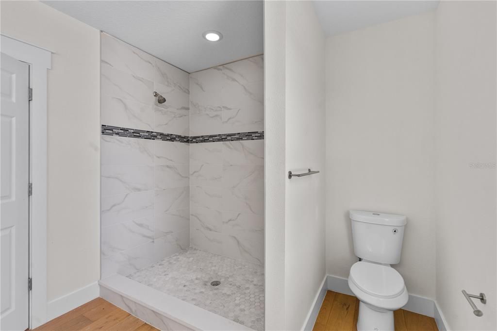 For Sale: $619,000 (5 beds, 4 baths, 3272 Square Feet)