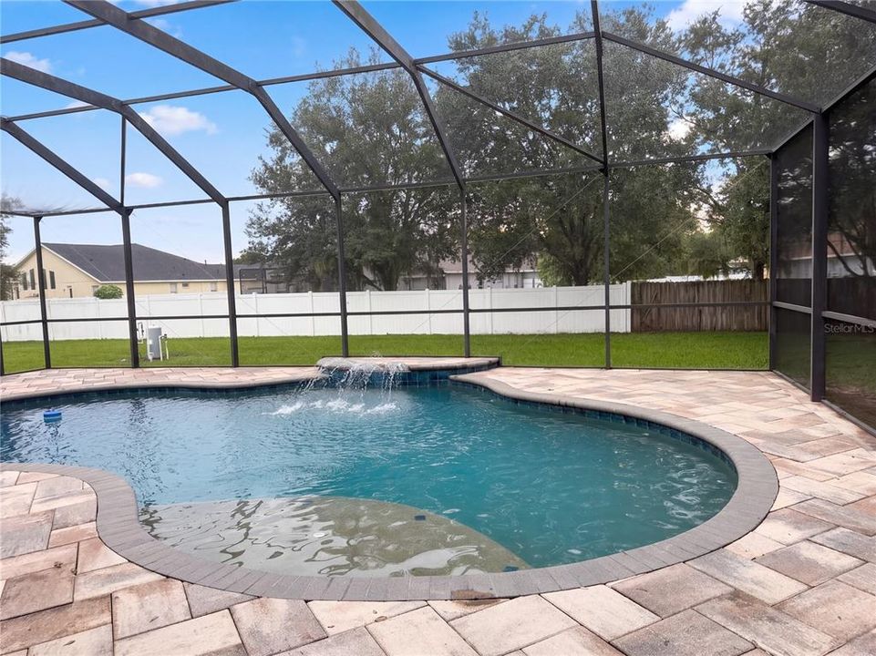 На продажу: $560,000 (4 спален, 3 ванн, 3179 Квадратных фут)
