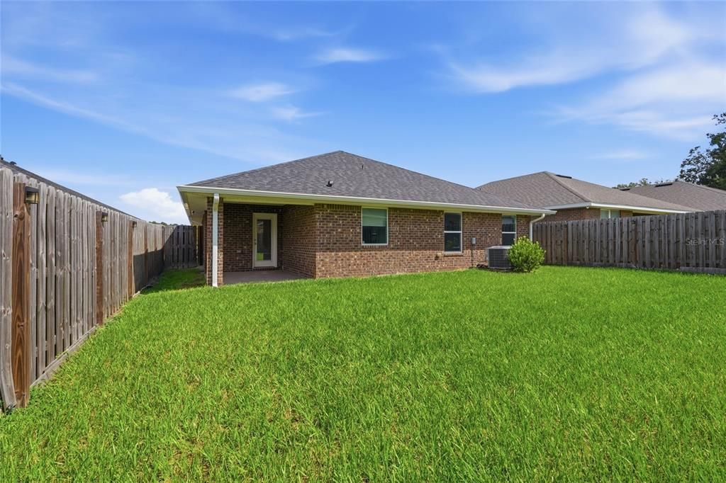 En Venta: $329,900 (3 camas, 2 baños, 1850 Pies cuadrados)
