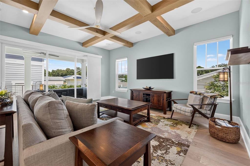 For Sale: $1,750,000 (4 beds, 2 baths, 2941 Square Feet)