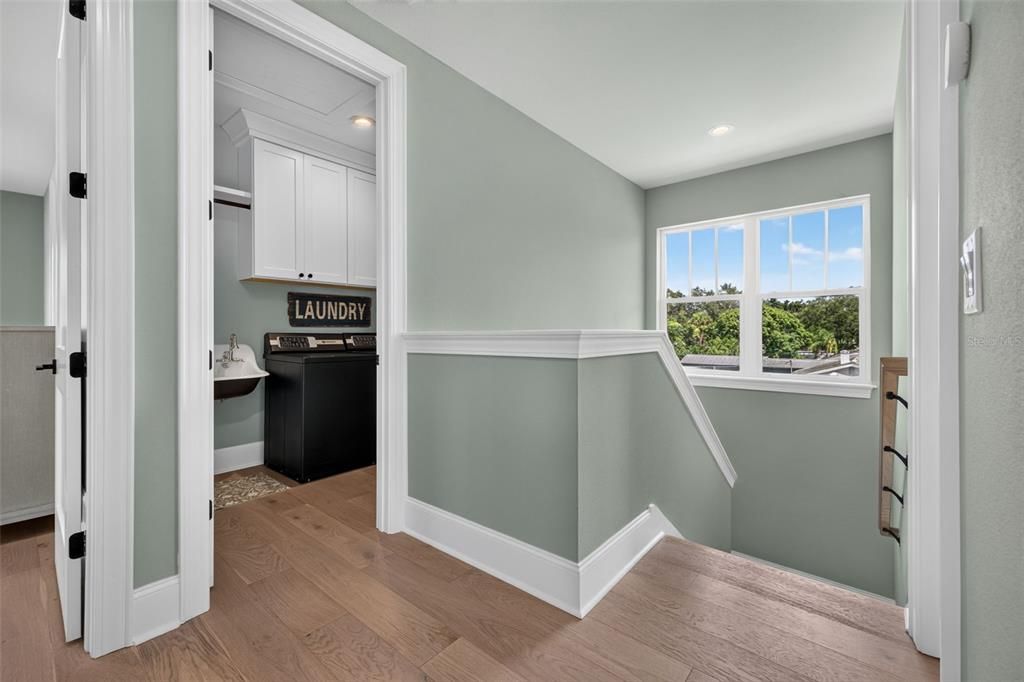 For Sale: $1,750,000 (4 beds, 2 baths, 2941 Square Feet)