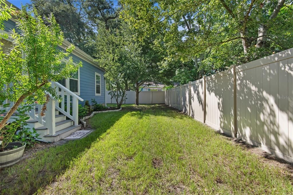 For Sale: $340,000 (3 beds, 2 baths, 1188 Square Feet)