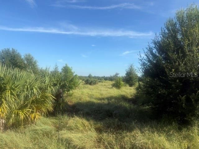 En Venta: $586,500 (5.10 acres)